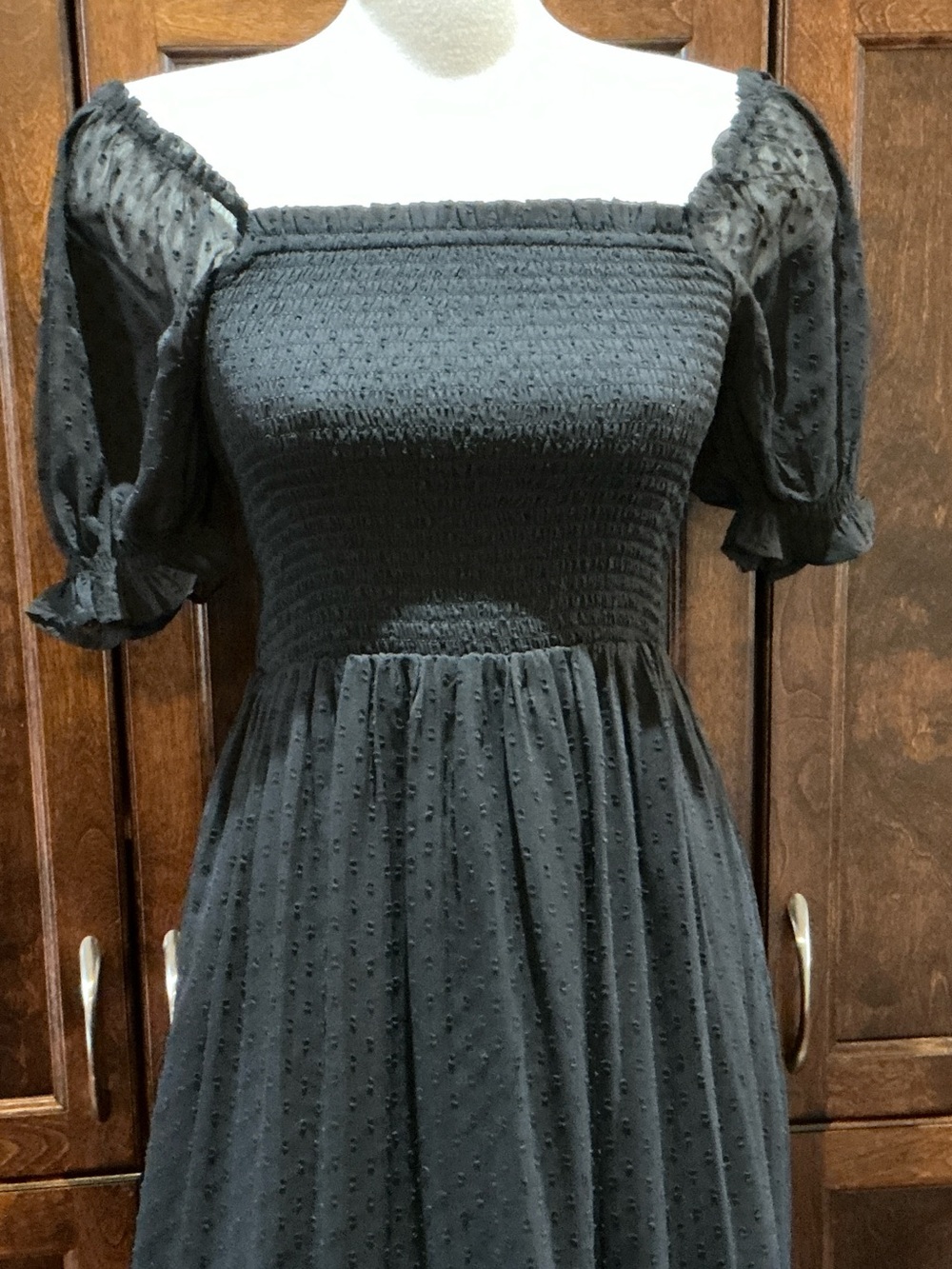 Black Swiss Dot Sexy Midi Dress *Never Worn —Stunning Quality